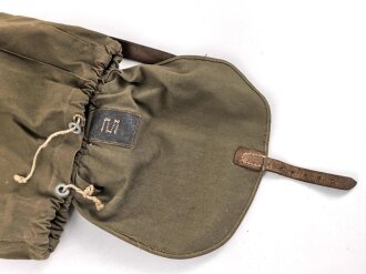 Rucksack für Angehörige der Artillerie in der Wehrmacht, getragenes Stück,  datiert 1944