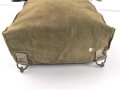 Rucksack für Angehörige der Artillerie in der Wehrmacht, getragenes Stück,  datiert 1944