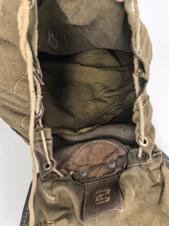Rucksack für Angehörige der Artillerie in der Wehrmacht, getragenes Stück,  Hersteller aus Bietigheim Württemberg