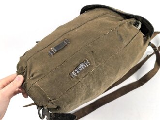 Rucksack für Angehörige der Artillerie in der Wehrmacht, getragenes Stück,  Hersteller aus Bietigheim Württemberg
