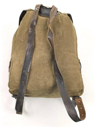 Rucksack für Angehörige der Artillerie in der Wehrmacht, getragenes Stück,  Hersteller aus Bietigheim Württemberg