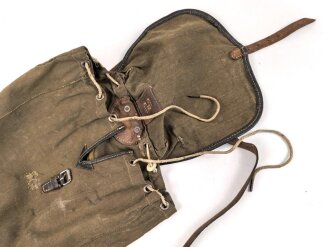 Rucksack für Angehörige der Artillerie in der Wehrmacht, getragenes Stück,  Hersteller aus Bietigheim Württemberg