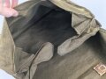 Kleidersack 31 für Angehörige der Wehrmacht. Ungetragenes Stück, ein Metallverschluss unvollständig