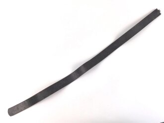 Schwarzer Koppelriemen für Angehörige der Reichswehr und frühen Wehrmacht . Gesamtlänge 110cm