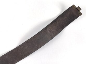 Kaiserreich und 1. Weltkrieg, Lackleder Koppelriemen. Gesamtlänge 97cm, angetrocknet