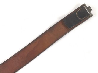 Koppelriemen für Mannschaften der Wehrmacht. Datiert 1942, eiserner Gegenhalt, Gesamtlänge 114cm