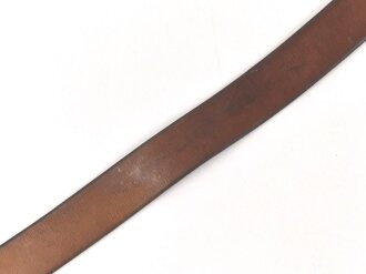 Koppelriemen für Mannschaften der Wehrmacht. Datiert 1942, eiserner Gegenhalt, Gesamtlänge 114cm