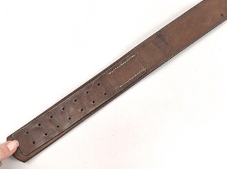 Luftschutz,  Koppelriemen für Mannschaften . Eiserner Gegenhalt,datiert 1941, Luftschutz Abnahme. Gesamtlänge 96cm