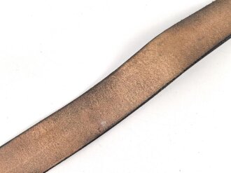 Koppelriemen für Angehörige von Parteiverbänden. geschwärztes Leder mit RZM Stempelung, Gesamtlänge 85cm