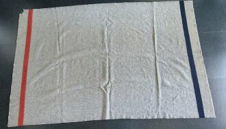 Wolldecke Wehrmacht. Vorschriftsmäßige Ausführung, gebraucht, diverse Mottenlöcher.