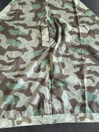 Zeltbahn 31 Wehrmacht. getragenes Stück, farbfrisch, mit zusätzlichen , angenieteten Knöpfen versehen