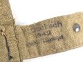 Brotbeutel  für Angehörige des Heeres. Getragenes Stück , datiert 1942. Im Deckel gestempelt " Eigentum der DRK ( Deutsches Rotes Kreuz) Landesstelle XVII Wien"