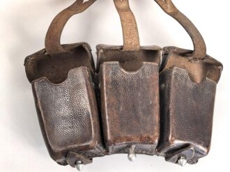 Patronentasche zum K98 Wehrmacht ( für 6 Ladestreifen) Ungeschwärztes Stück, datiert 1938