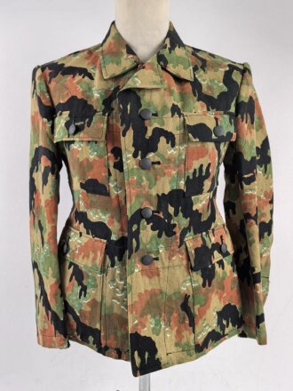 Waffen SS, Tarnfeldbluse im Leibermuster. Ältere Museumsanfertigung