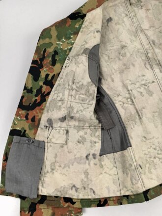Waffen SS, Tarnfeldbluse im Leibermuster. Ältere Museumsanfertigung