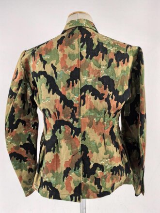 Waffen SS, Tarnfeldbluse im Leibermuster. Ältere Museumsanfertigung