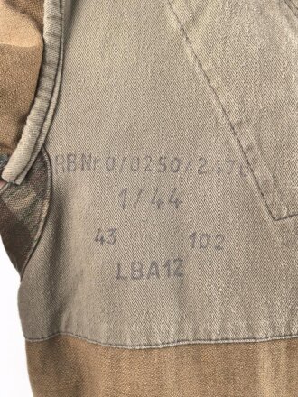 Fallschirmjäger "Knochensack" Ältere Museumsanfertigung, der Brustadler original ?