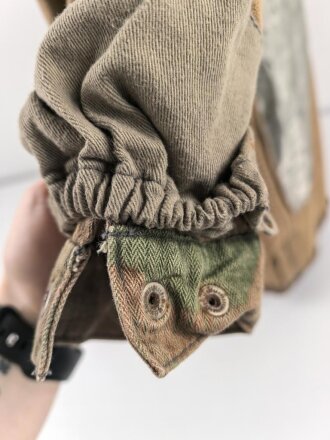 Fallschirmjäger "Knochensack" Ältere Museumsanfertigung, der Brustadler original ?