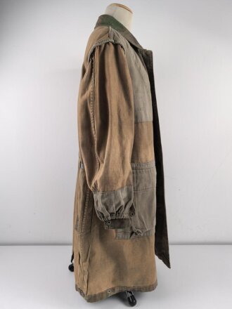 Fallschirmjäger "Knochensack" Ältere Museumsanfertigung, der Brustadler original ?