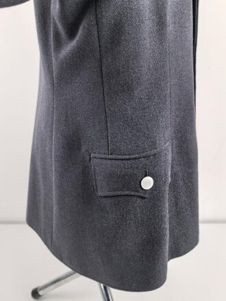 Deutschland nach 1945, Deutsches Rotes Kreuz, Dienstjacke alter Art in sehr gutem Zustand, Eigentumstück