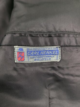 Deutschland nach 1945, Deutsches Rotes Kreuz, Dienstjacke alter Art in sehr gutem Zustand, Eigentumstück