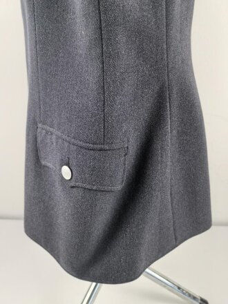 Deutschland nach 1945, Deutsches Rotes Kreuz, Dienstjacke alter Art in sehr gutem Zustand, Eigentumstück