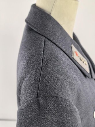 Deutschland nach 1945, Deutsches Rotes Kreuz, Dienstjacke alter Art in sehr gutem Zustand, Eigentumstück