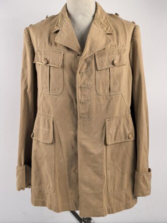 Tropenfeldbluse im Stil der Luftwaffe. Vermutlich ursprünglich Französisch ? , mit deutscher Stempelung versehen