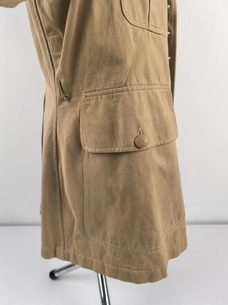 Tropenfeldbluse im Stil der Luftwaffe. Vermutlich ursprünglich Französisch ? , mit deutscher Stempelung versehen