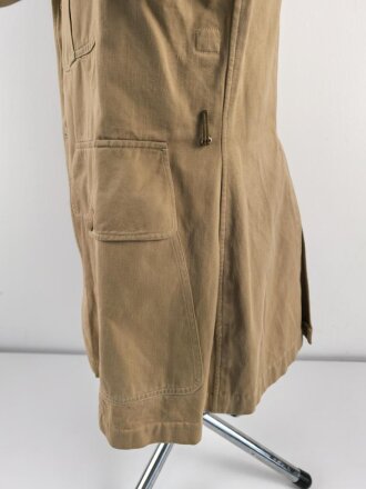 Tropenfeldbluse im Stil der Luftwaffe. Vermutlich ursprünglich Französisch ? , mit deutscher Stempelung versehen