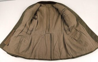 Reichsarbeitsdienst , Dienstrock in gutem Zustand. Kammerstück mit original vernähten Kragenspiegeln, der Ärmelspaten vermutlich neuzeitlich angebracht