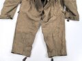 Luftwaffe, Fliegerkombi in Sommerausführung. Bekleidungsfabrik Habelf 1942. Alle Reiossverschlüsse und Druckknöpfe gängig. Getragen , in gutem Gesamtzustand