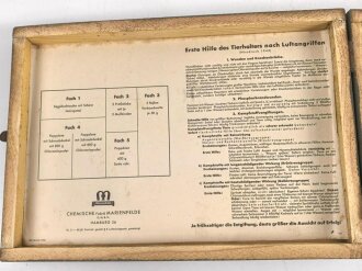 Tier Luftschutzkasten 39. das Inhaltsverzeichniss mit Druckvermerk von 1942. Ungereinigtes Stück