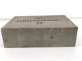 Tier Luftschutzkasten 39. das Inhaltsverzeichniss mit Druckvermerk von 1942. Ungereinigtes Stück
