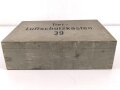 Tier Luftschutzkasten 39. das Inhaltsverzeichniss mit Druckvermerk von 1942. Ungereinigtes Stück
