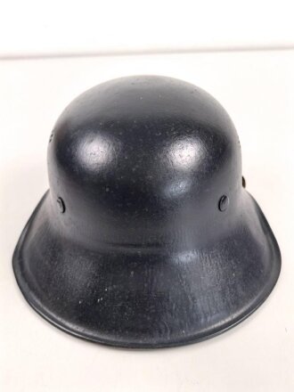 Stahlhelm Luftschutz. Einteiliges Modell, Originallack, hatte nie ein Emblem