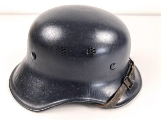 Stahlhelm Luftschutz. Einteiliges Modell, Originallack, hatte nie ein Emblem