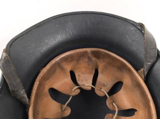 Stahlhelm Luftschutz. Einteiliges Modell, Originallack, hatte nie ein Emblem