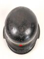 Stahlhelm Luftschutz. In allen Teilen Original und zusammengehörig,  Eher ungewöhnliches Modell, stärkere Gebrauchsspuren