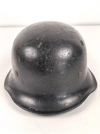 Stahlhelm Luftschutz. In allen Teilen Original und zusammengehörig,  Eher ungewöhnliches Modell, das man eher von der Feuerwehr kennt. Dunkelblauer Originallack