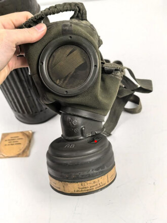 Luftschutz ,  Gasmaske Modell 1930, Ausführung als...
