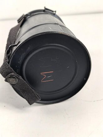 Luftschutz, Volksgasmaske 40  in Bereitschaftsbüchse von Zschiedrich, guter Gesamtzustand