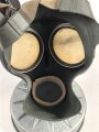 Luftschutz, Volksgasmaske 40  in Bereitschaftsbüchse von Zschiedrich, guter Gesamtzustand