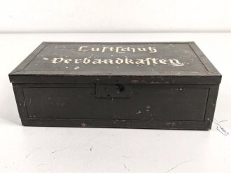 Luftschutz Verbandkasten, Originallack, guter Gesamtzustand