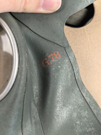 Luftschutz Volksgasmaske 40, Komplett, im Umkarton