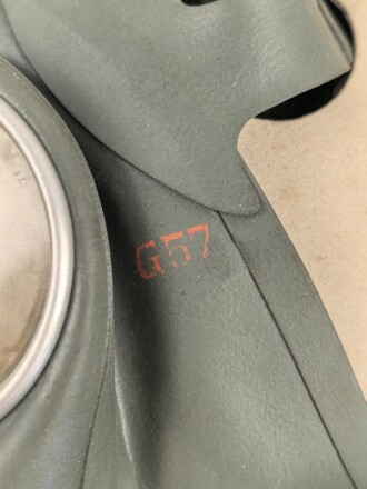 Luftschutz Volksgasmaske 40, Komplett, im Umkarton