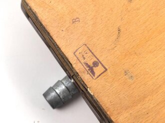Blasebalg zum Luftschutz Gasjäckchen und Gasbettchen. Guter Zustand, Trageriemen aus Kunststoff