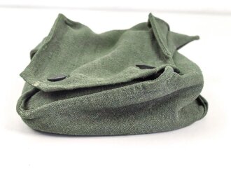 Tasche für Ersatz Gasmaskenfilter der Wehrmacht. Ungebraucht, datiert 1944