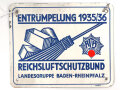 Reichsluftschutzbund, lackiertes Blechschild " Entrümpelung 1935/36" Landesgruppe Baden Rheinpfalz. Maße 87 x 108mm