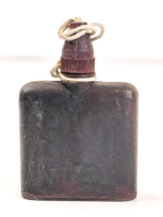 Behälter für Waffenentgiftungsmittel Wehrmacht, datiert 1943